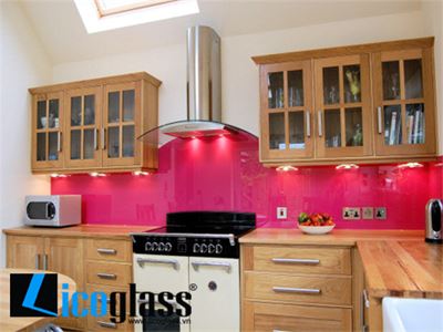 KÍNH ỐP BẾP MÀU HỒNG LICOGLASS 