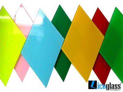 KÍNH MÀU ỐP BẾP 21